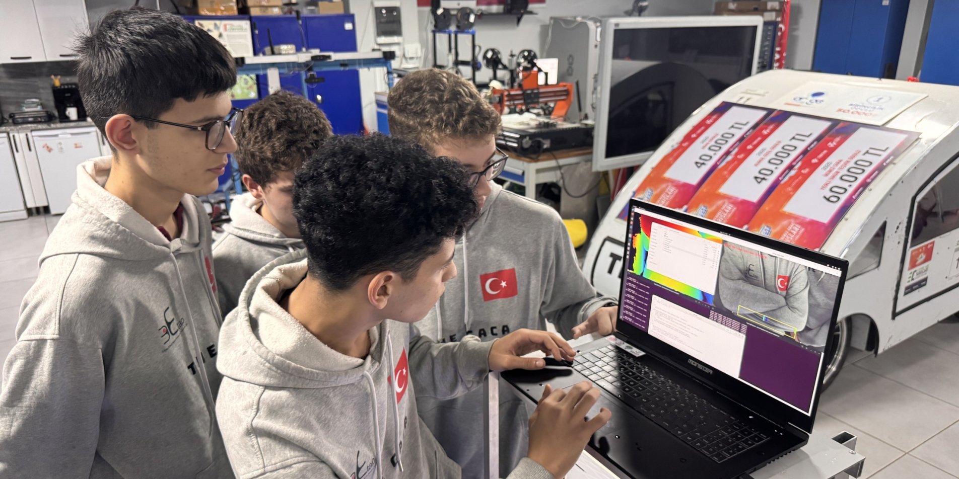 Lise Öğrencileri, Otonom Araçların Yazılım Hatalarını Tespit Eden Sistem Geliştirdi